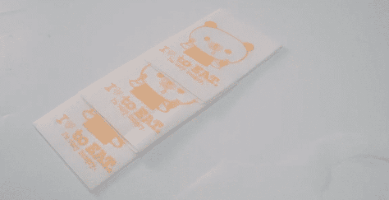  Colorful Disposable Baby Bibs with Pocket for Mess-Free Meals 1~6 Color Print